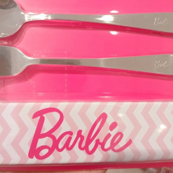 Barbie Flatware Set - Picture 8 of 13